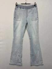 NWT Ser.o.ya Seroya Women Flared Catalina Jeans Size Medium Blue Denim C044 -16