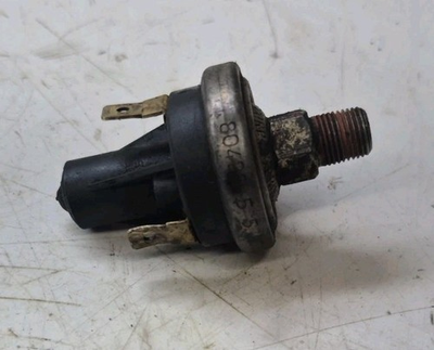 #ad WHEEL HORSE TORO 520 H 518 H ONAN ENGINE LOW OIL PRESSURE SWITCH SENDING UNIT $25.00