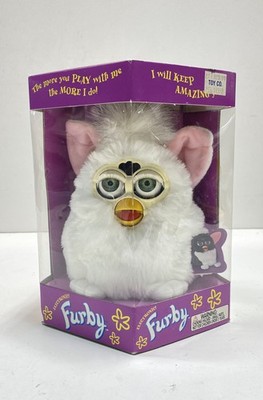 Furby Electronic Interactive Plush Toy White Model 70 800 Tiger Electronics