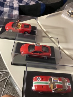 3. Hot Wheels 1/43 scale RED FERRARI #30 convertible race with cases
