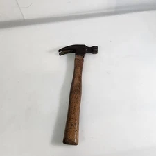 Vintage KR TOOLS  22oz Framing Hammer  USA Wooden Handle 