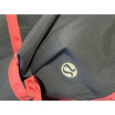 Lululemon Speed Short Grey Coral Pink Striped Waist Running Shorts Size 8