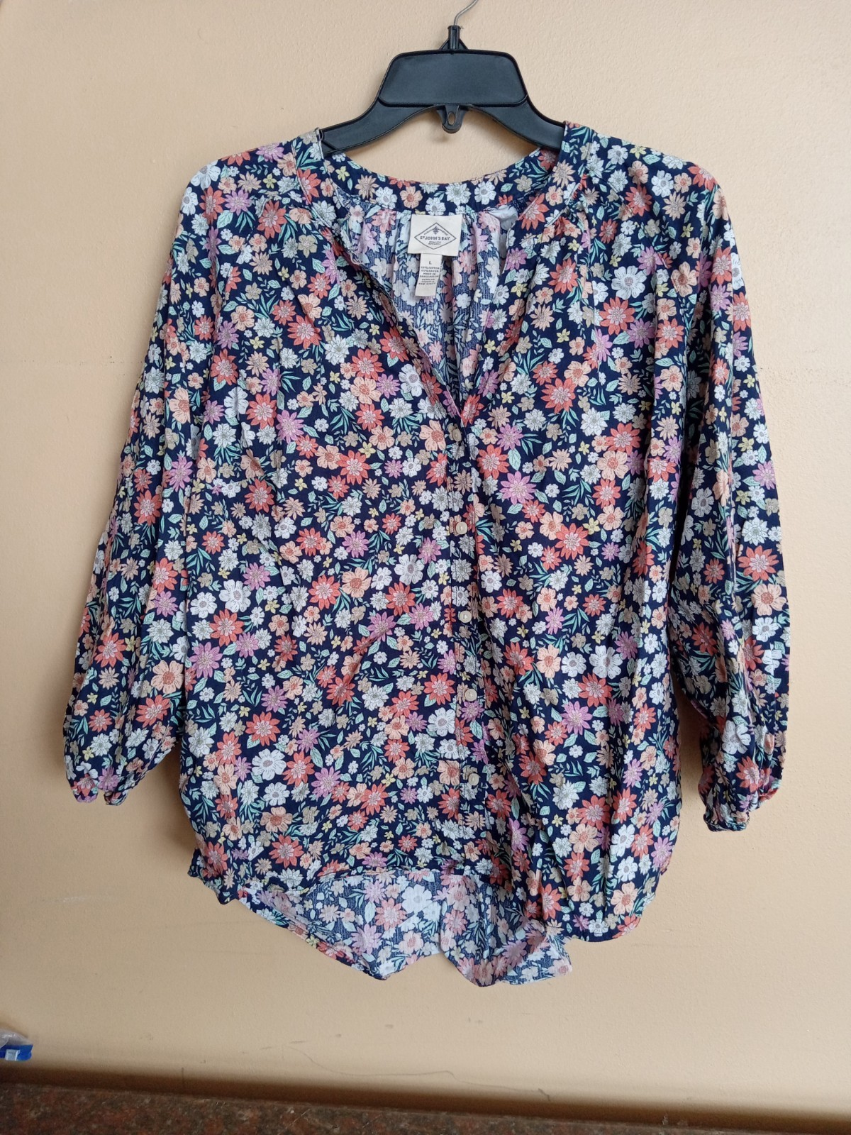 St Johns Bay Top Womens Sz Large Ditsy Floral Button Up Casual Boho