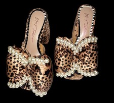 Betsey Johnson Maccie Leopard Heeled Bow Sandals Size 6 New No Box