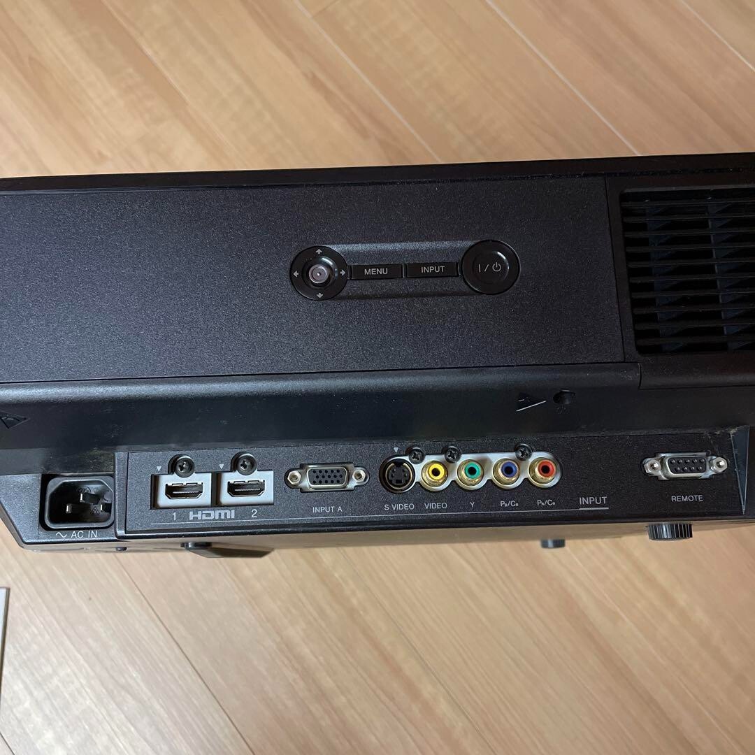 SONY Projector VPL-HW10 Used with Cables and Manual | eBay SONY Projector VPL-HW10 Used with Cables and Manual | eBay