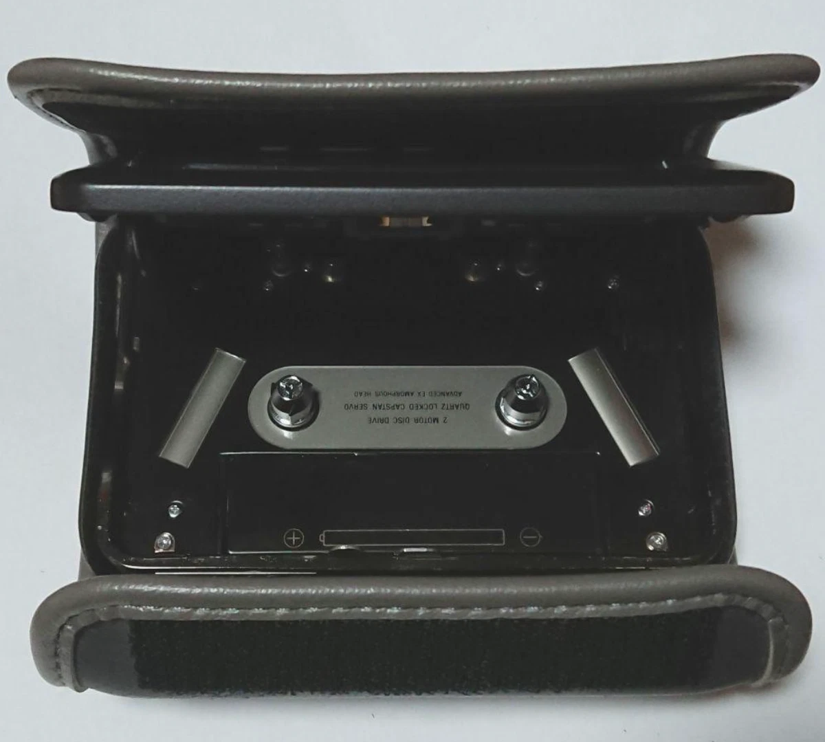 SONY WALKMAN WM-DD9 Portable Stereo Cassette DD QUARTZ Junk Black