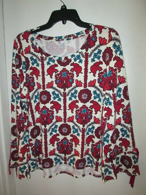 Crown & Ivy ladies top-size-Petite M-New-white w/elephants & floral design