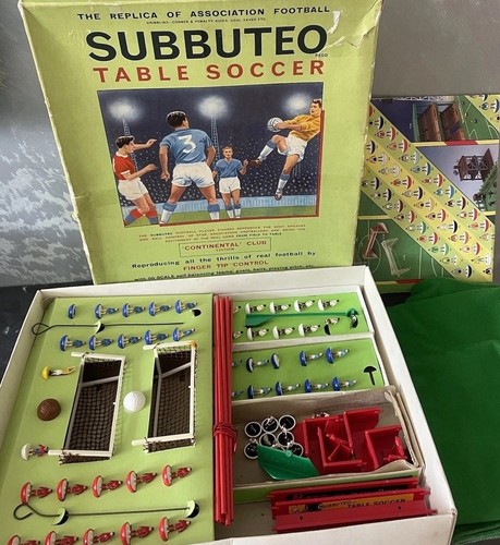 Jeu Subbuteo Football De Table Vintage - édition Continental Club Années 60 - Il Manque 1 Joueur