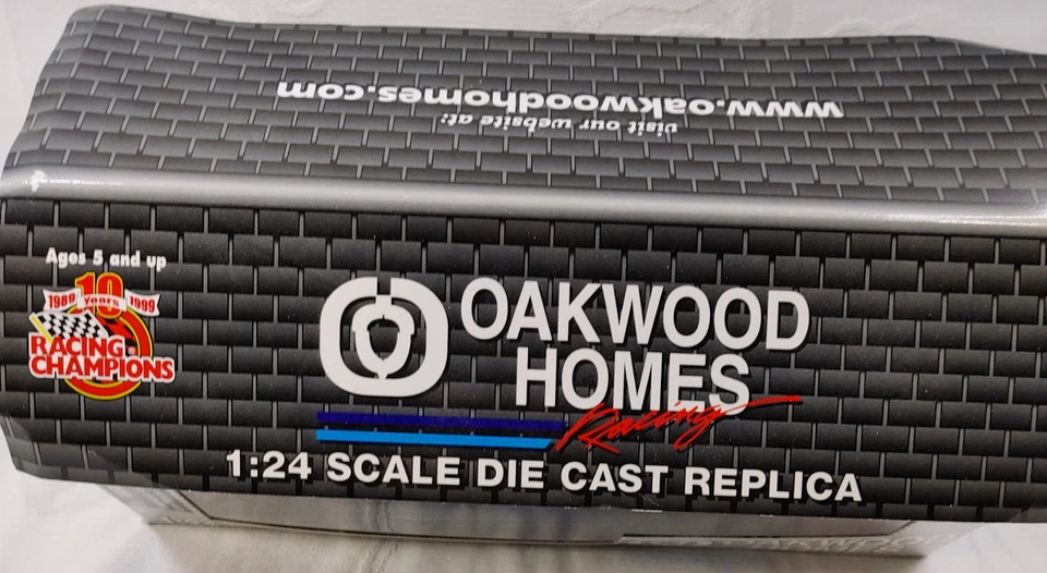 Oakwood Homes Racing 1/24 Die Cast Replica 1999 Nascar Champions Car - Image 3 of 4