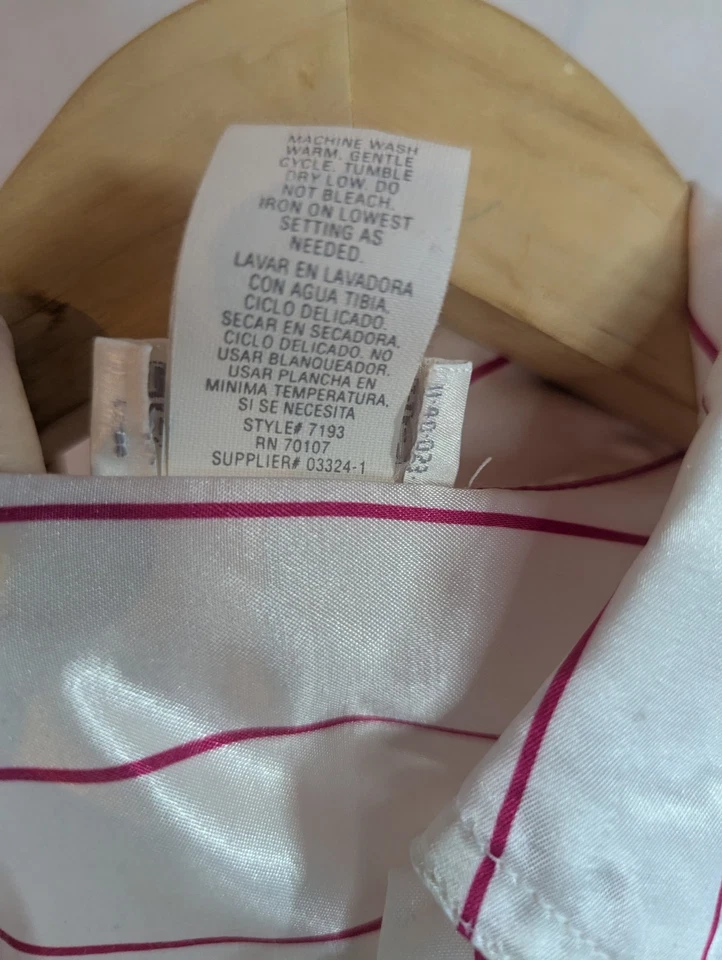 Camisa de noche a rayas de béisbol Adonna Leisurewear a rayas talla única vintage satinado Foto 4 de 4