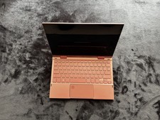 Süßer, Kleiner Laptop