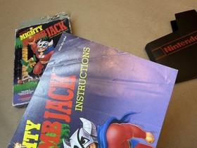 Mighty Bomb Jack (Nintendo NES) Caja, Manual, Solo Juego | *Tiene Ropa Cosm&eacute;tica*
