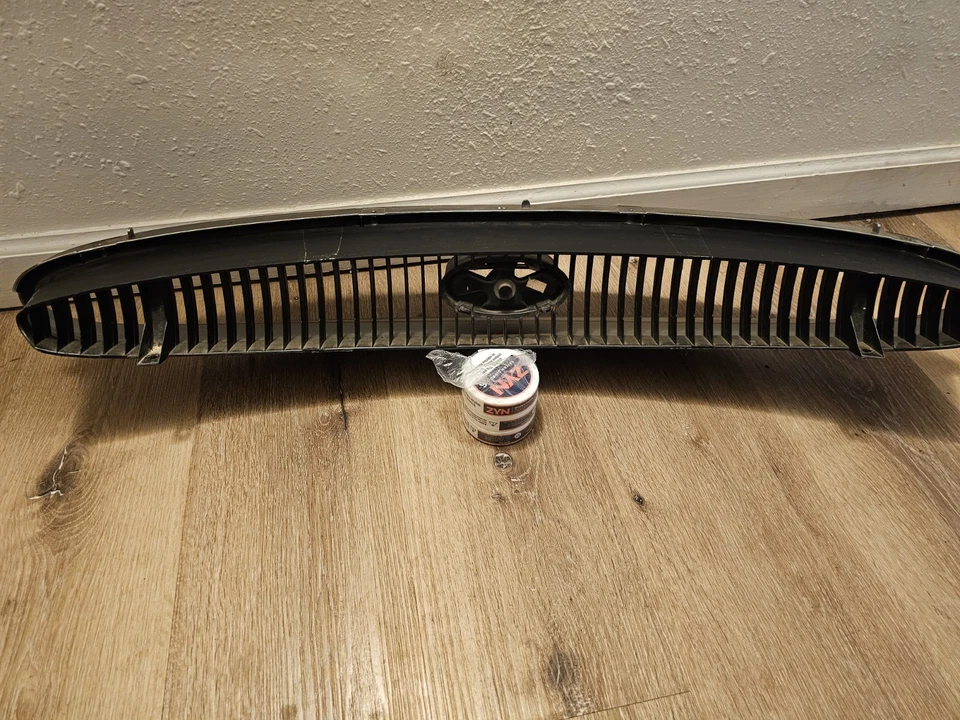 Conjunto de parrilla delantera 95 96 97 98 99 Buick Riviera OEM 1995 1996 1997 1998 1999 Foto 4 de 4