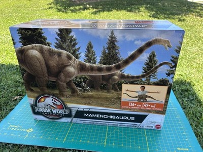 NIB Jurassic World Legacy Collection Mamenchisaurus 49in Figure HNY79
