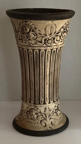 Weller Jardiniere  Pedistal Claywood/Burntwood take your pick!