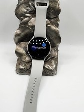 Samsung Galaxy Watch 4,44mm Smartwatch SM-R870 Silver Bands,used ,good shape 155