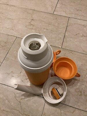TUPPERWARE THERMO-PITCHER 1 L THERMOWÄCHTER THERMOSKANNE US-MODELL NP 98,99 