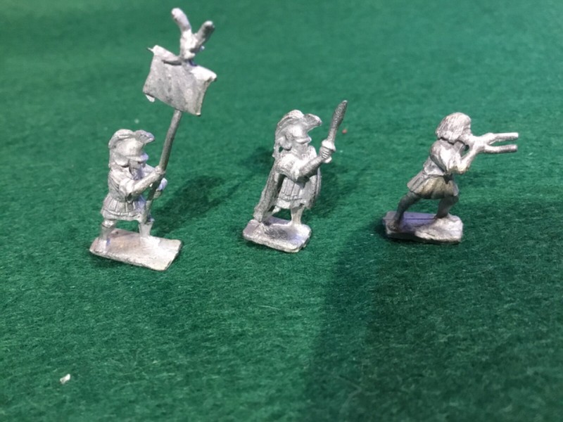 Later Greek States Command Element, DBA, Vintage MiniFigs 15mm, Unpainted