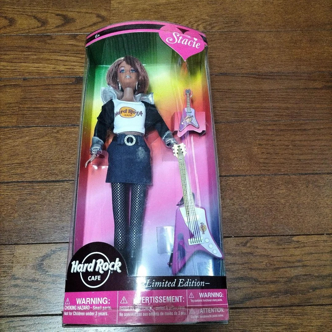 Mattel Hard Rock Café Barbie Dolls & Doll Playsets Gold Label