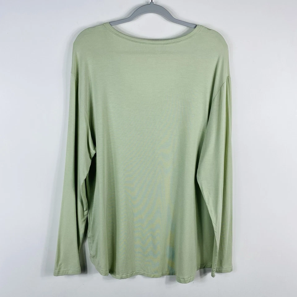 Camiseta Top American Eagle Talla XL Suave y Sexy Manga Larga Cuello en V Verde Foto 2 de 4