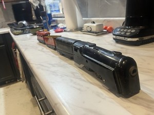 VINTAGE 1940'S MARX FREIGHT TRAIN SET. EXCELLENT CONDITION O SCALE