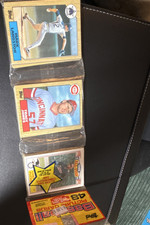 Topps 1987 MLB Baseball Card pack unopened!