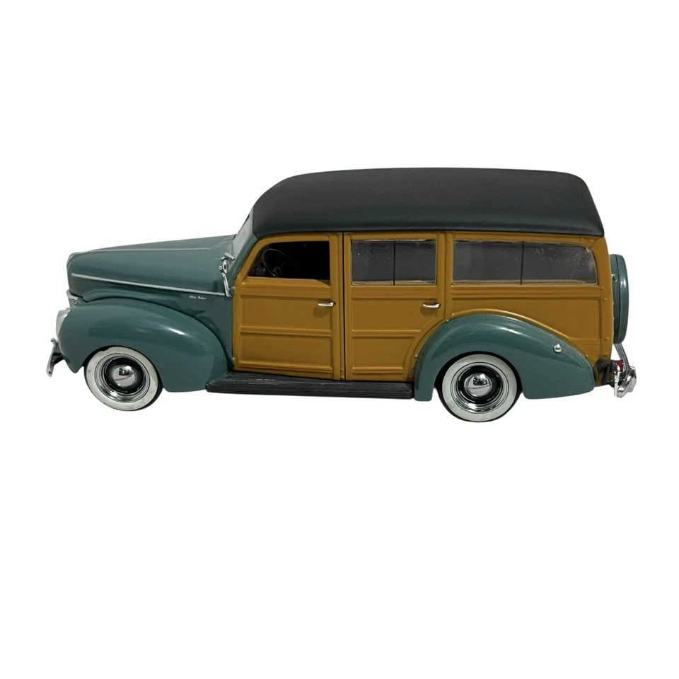 Vtg 1940 Ford Deluxe Woody Wagon 1/43 Danbury Mint Pauls Model Art Diecast Car - Image 2 of 4
