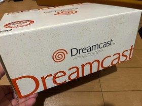 SEGA DreamCast Console (HKT-3000) & Controller with 2 games and BOX and Manual