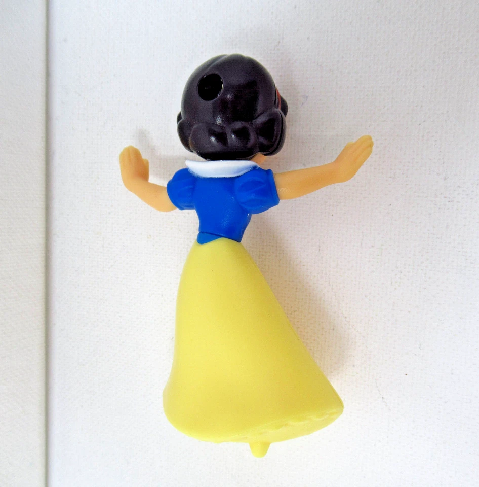 Figura Happy Meal Toy Disney Princesa Blancanieves McDonalds 2020 Foto 3 de 4