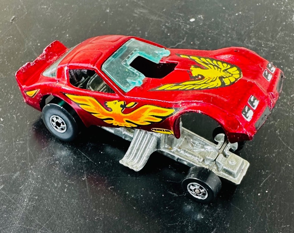 Hot Wheels Diecast 1977 Firebird Funny Car Pop-Up Body Red #3250