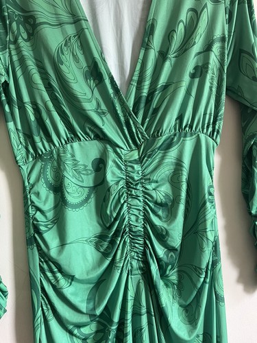 asos ruched green detail wrap maxi in paisley print size 12 - Picture 2 of 3