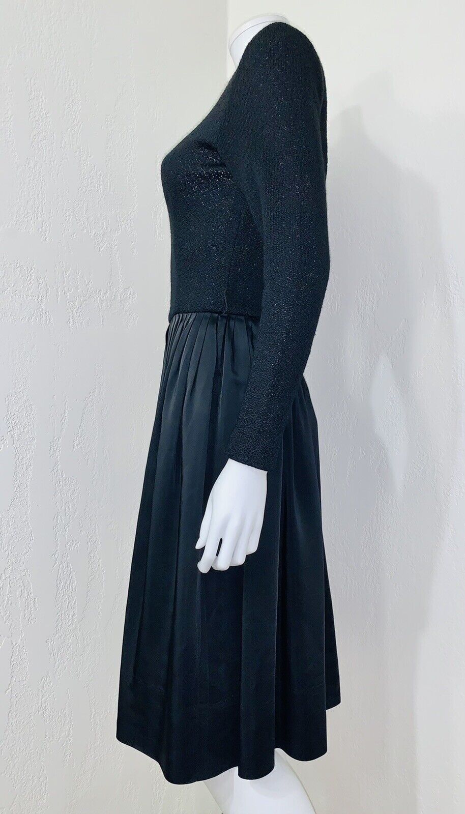 Vtg 50’s Gigi Young Black Knit Satin Skirt Fit Fl… - image 5