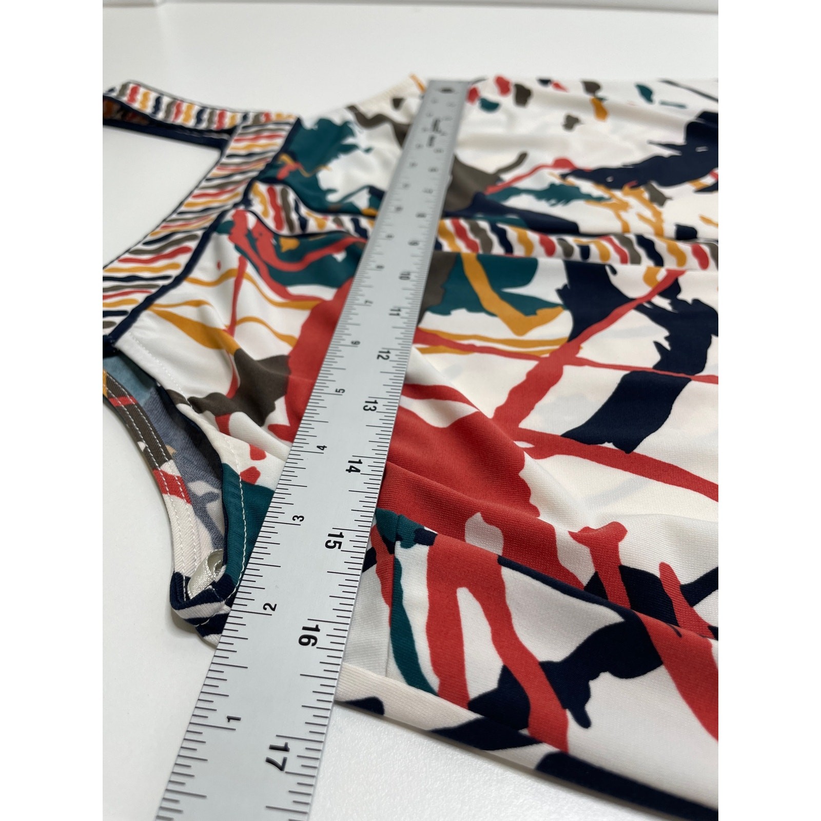 BCBGMaxAzria Paint Splatter Mini Shift Dress Slee… - image 7