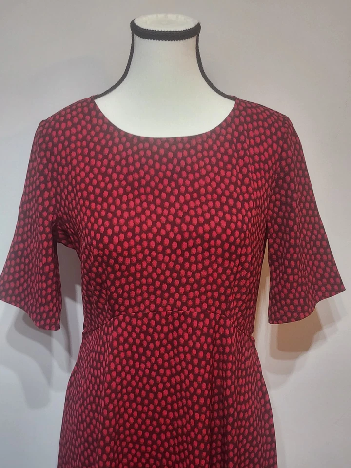 SERAPHINE Fit N Flare Maternity Dress Size 6 Red Polka Dot Short Sleeve - Image 2 of 4