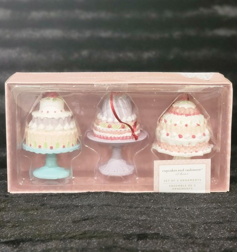 3 Pastel Piped Icing Cake Ornaments Pedestals Aqua Pink Lilac Bakery Decor Fun - Picture 5 of 12