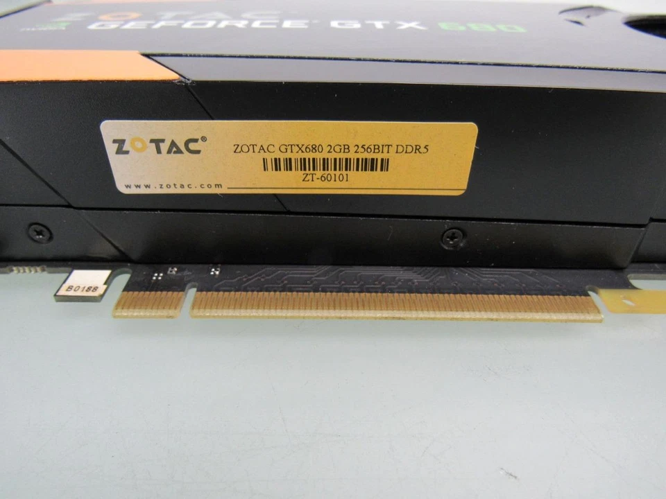 ZOTAC GTX 680 DDR5 2GB 256BIT Graphics Card - Image 3 of 4