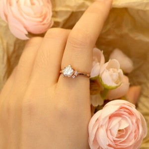 Authentic Round Moisssanite Minimalist Engagement Ring Unique Cluster Solitaire Ring Women
