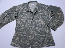 Military Combat Uniform Jacket Mens Size Medium Regular Digital Camo Army