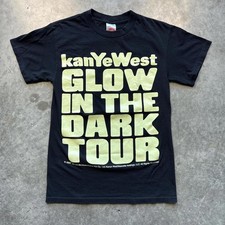 Takashi Murakami X Kanye Glow In The Dark Tou...