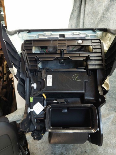 Tesla Model Y Center Console - Picture 8 of 8