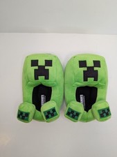 Minecraft Slippers Kids Size 11-12 BRAND NEW W/O Tags