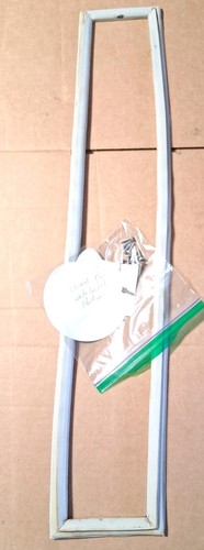Original Coca-Cola Cavalier CSS-64E Bottle Door Gasket With Hardware. 