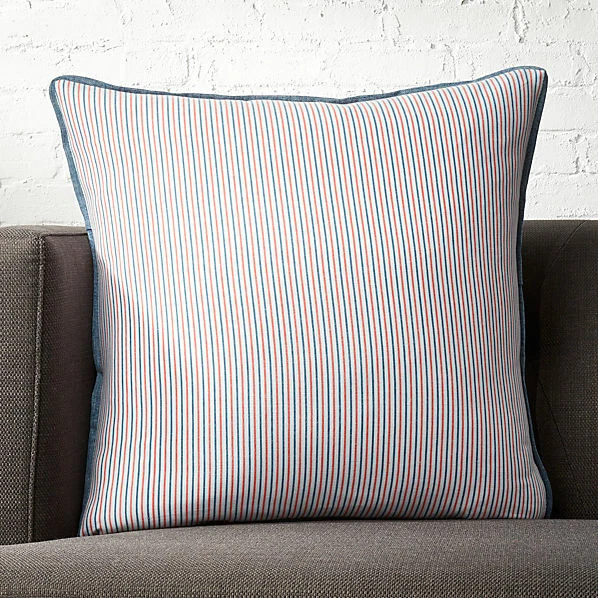 CB2 x Fred Sigal 23" Heritage Almohada a Rayas Falsa Vintage Denim Rayas $149, Nuevo Foto 2 de 4