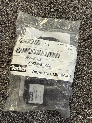 PARKER XM30VBG49A - Parker 3 WAY INLINE 24 VDC