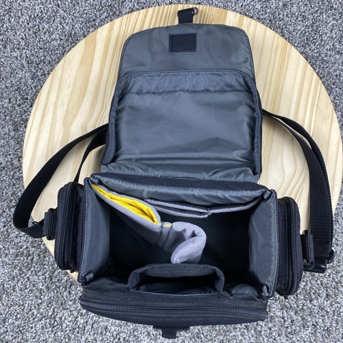 Case Logic Camera Bag Black Camcorder Gadget Padded Interior 3 Zip Compartments* - Picture 13 of 15