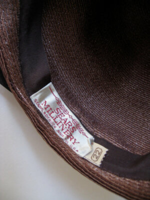 Vintage l 50s 22 Sears Millinery Brown Woven Patent Leather  display picture 2