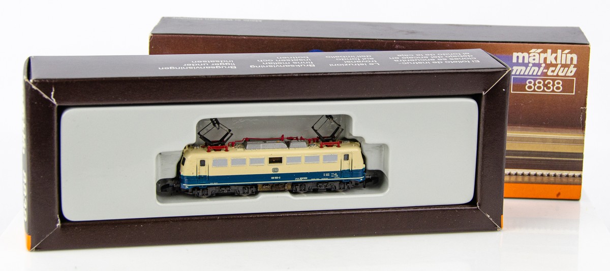Vintage Marklin Mini-Club 8838 German Z Scale Electric