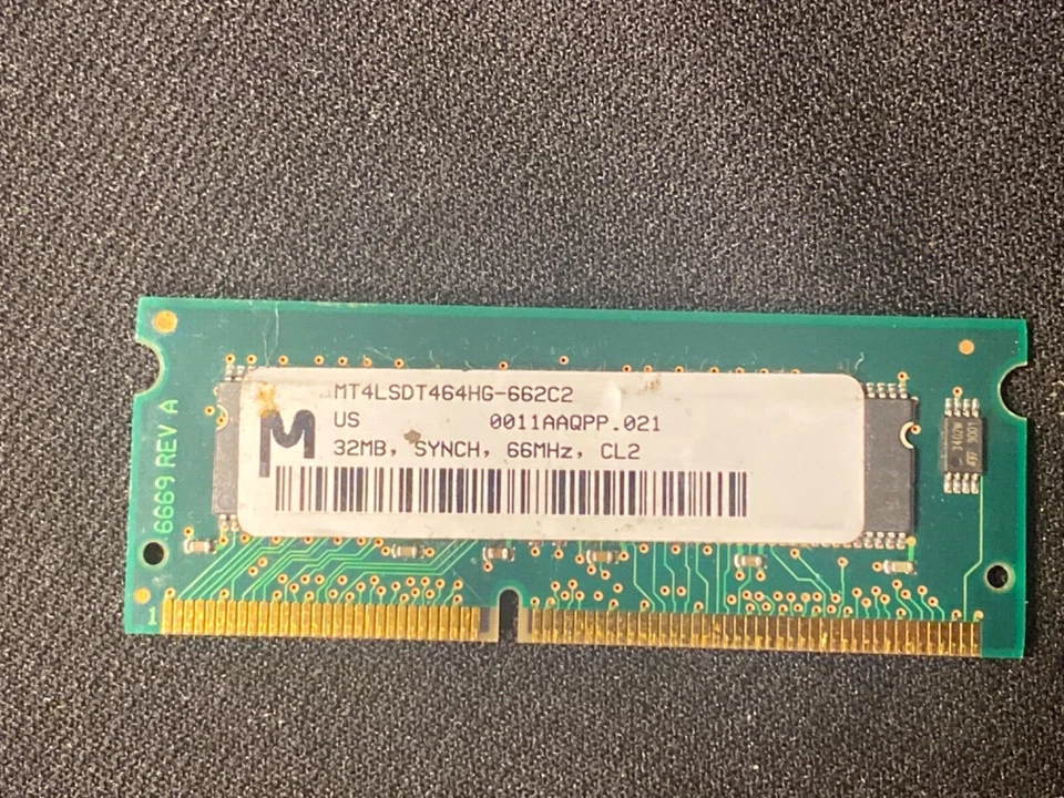Crucial Technologies by Micron 32MB Synchronous 66mhz CL2 Laptop Memory - Image 4 of 4