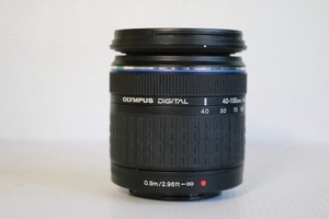 OLYMPUS ZUIKO DIGITAL 40-150mm f/4-5.6 ED Lens for Four Thirds