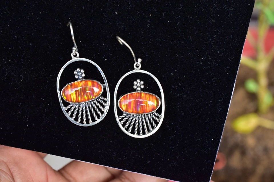 Pendientes colgantes de plata de ley 925 ovalados de ópalo de fuego naranja de 39,45 quilates joyas para mujer Foto 4 de 4